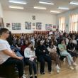 „Distruge lanțurile invizibile”, activitate organizată la Colegiul „Eudoxiu Hurmuzachi”