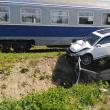 Mașina lovită de tren la Vicov