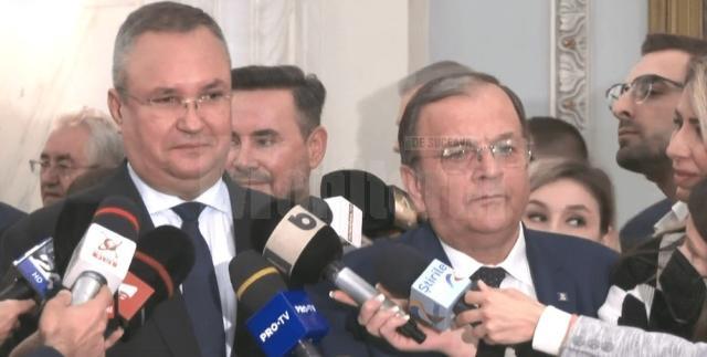 Premierul României, Nicolae Ciucă, şi președintele CJ Suceava, Gheorghe Flutur
