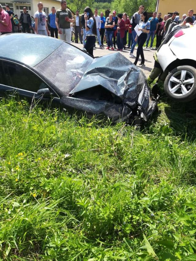 Accidentul s-a petrecut ziua în amiaza mare pe DJ 290, pe raza satului Nisipitu, comuna Ulma