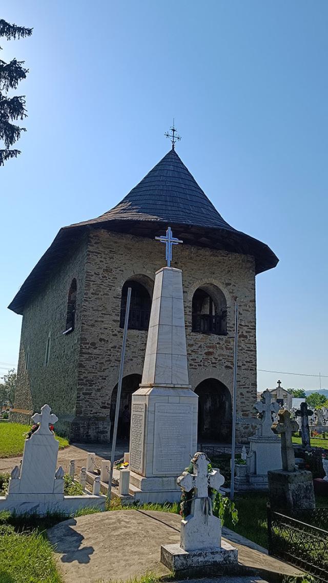 Biserica din Părhăuți este monument istoric