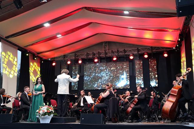 Concert extraordinar al Filarmonicii „George Enescu” din Botoşani