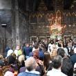 Racla cu mâna Sfântului Ierarh Nicolae a ajuns vineri seară la Mănăstirea „Duminica Tuturor Sfinților” din Părhăuți, unde va sta până duminică