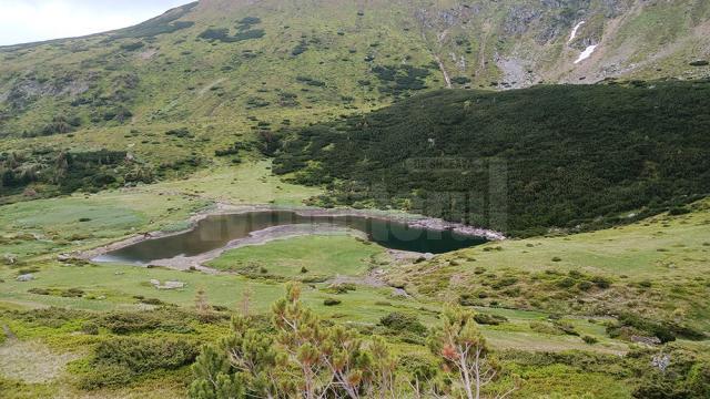 Lacul Știol, izvorul râului Bistrița