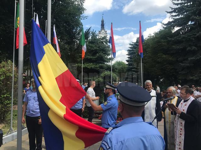 Ziua Drapelului Național a fost marcată la Suceava printr-un ceremonial militar