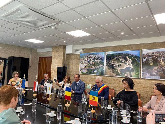 Delegații din orașele înfrățite Chișinău, Soroca, Karavas și Sosnowiec, la Zilele Sucevei