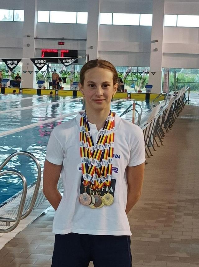 Daria Silişteanu a stabilit un nou record naţional în proba 100 metri spate