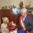 Ion Lungu i-a oferit Mariei Grijincu o diplomă de excelență din partea Primăriei Suceava