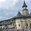 Marea sărbătoare a Sfântului Voievod Ștefan cel Mare de la Mănăstirea Putna i-a adus împreună pe românii de pe cele două maluri ale Prutului