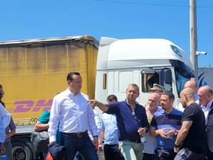 autoritatile române si ucrainene au decis deschiderea vămii Vicovu de Sus pentru decongestionarea traficului prin PTF Siret