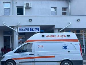 13 copii au fost transportați la Compartimentul de Primiri Urgențe al Spitalului Municipal din Rădăuți și toți au fost internați în secția Pediatrie