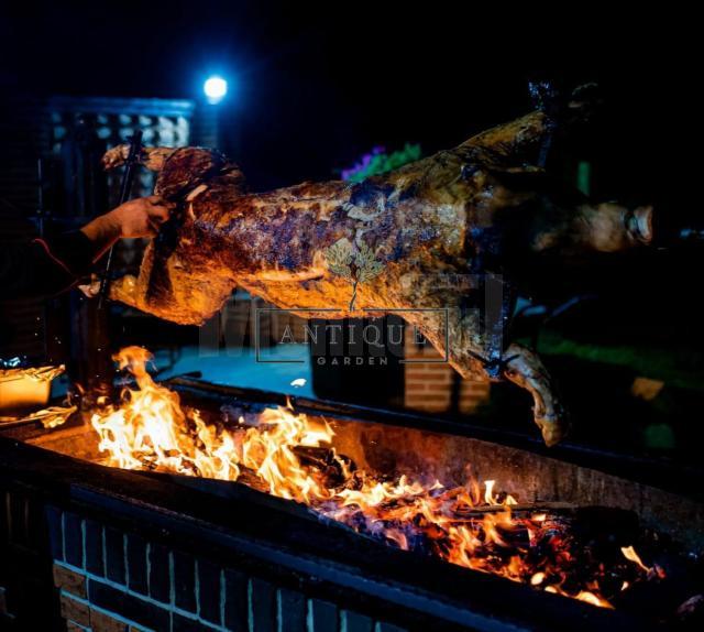 Antique Garden deschide terasă de vară