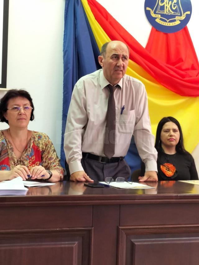 „Profesorul rezilient”, tema primei ediții a Școlii de vară „George Tofan”  Suceava