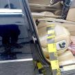 Mercedes de 20.000 de euro și țigări de 45.000 de euro, confiscate de polițiștii de frontieră