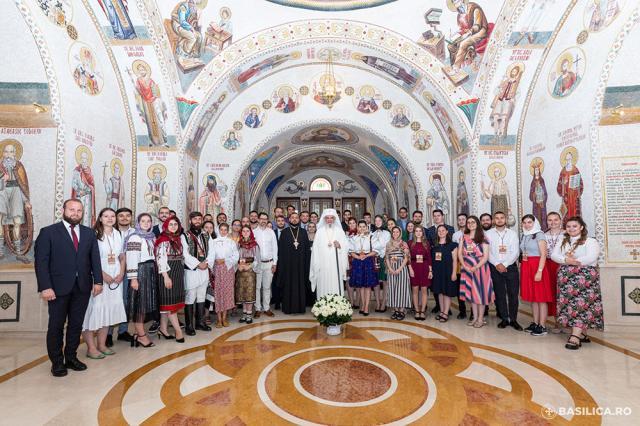 Studenți suceveni, prezenți la consfătuirea națională ASCOR desfășurată la București. Foto basilica.ro