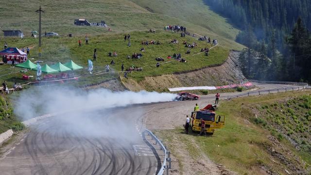 A doua etapă din Campionatul Național de Drift, desfășurată pe TransRarau - Yulmis Foto