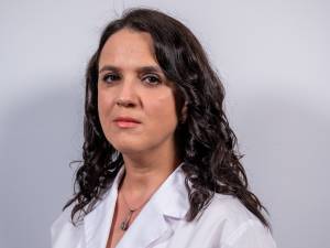 Dr. Laura Olariu, medic primar Dermatovenerologie REGINA MARIA Suceava