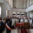 42 de cupluri au ajuns după 50 de ani în fața Sfântului Altar pentru a sărbători „Nunta de Aur”