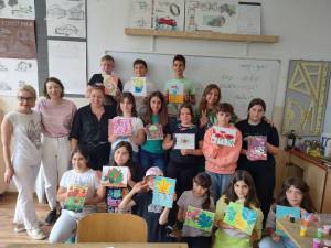 Activități educative și de recreere pentru zeci de elevi, la Școala de vară francofonă
