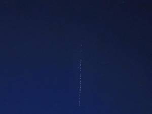 Sateliții Starlink au putut fi observați pe cerul Sucevei