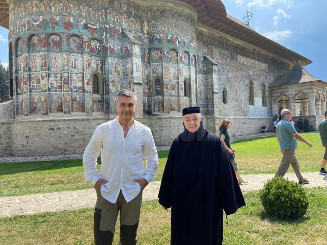 Cu maica stareță Mihaela Cozmei, la Mănăstirea Sucevița
