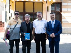 La Siret, cu Nimi și Noam Semel și primarul Adrian Popoiu