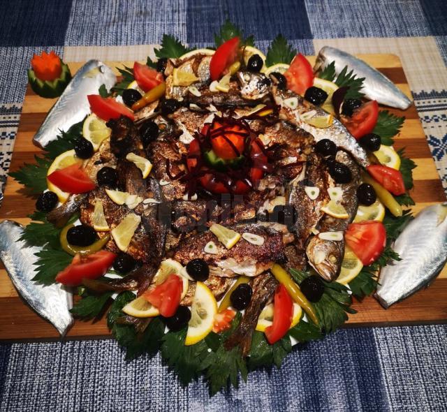 Delicioasele preparate din pește sunt pregătite de maestrul bucătar Sorin Băeșu