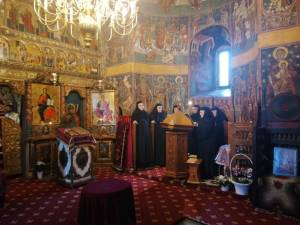 Parastas pentru Stavrofora Irina Pântescu, întâia stareță a Mănăstirii Voroneț, în ajunul sărbătorii Sf. Mare Mucenic și Tămăduitor Pantelimon