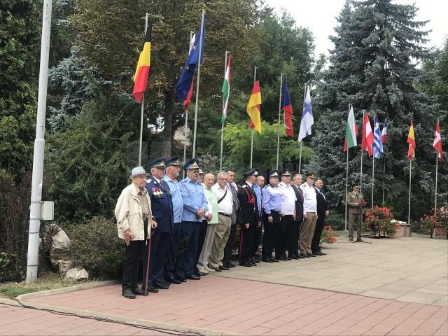 Ziua Imnului Național a fost sărbătorită în Piața Tricolorului din Suceava