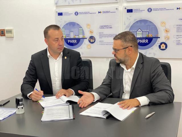 Semnarea primelor contracte de finanțare din PNRR pentru municipiul Suceava, cu o valoare de aproape 9 milioane de euro
