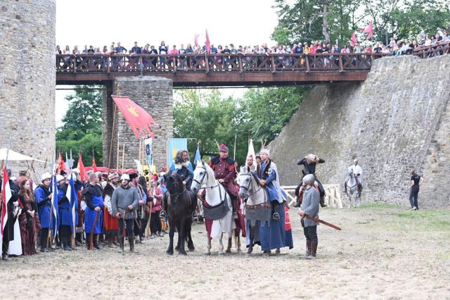 Aproape 30.000 de vizitatori au participat la cea de-a XIV-a ediție a Festivalului de Artă Medievală „Ștefan cel Mare”