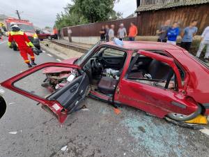 Accident cu doi răniți pe DN 29 Suceava-Botoșani, la Plopeni