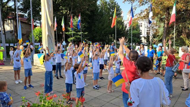 Refugiații ucraineni de la Suceava au marcat Ziua Independenței Ucrainei