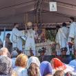 Sute de credincioși au participat la slujba de sfințire a Bisericii „Sf. Vasile cel Mare”, oficiată de ÎPS Teodosie și PS Damaschin Dorneanul