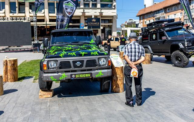 Mașini spectacol și mii de oameni, la prima ediție a Off Road Max Bucovina - 4X4 Show