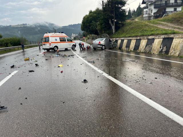 Accident cu un mort și patru răniți pe Mestecăniș