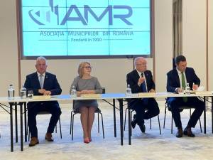 Primarul Sucevei, Ion Lungu, la întâlnirea Comitetului Director al Asociației Municipiilor din România