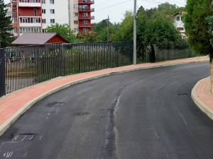 Strada Narciselor, refăcută inclusiv cu trotuar de acces către Liceul Filadelfia 4