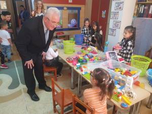 Primarul Sucevei a participat la deschiderea de an școlar la 13 unități de învățământ