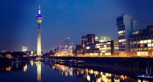 Düsseldorf, capitala regiunii (landului) Renania de Nord – Westfalia