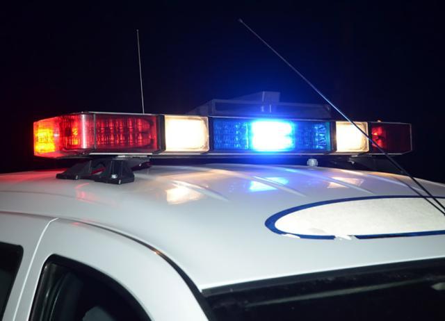 Un șofer beat asculta muzică în mașină, iar asta l-a costat un dosar penal