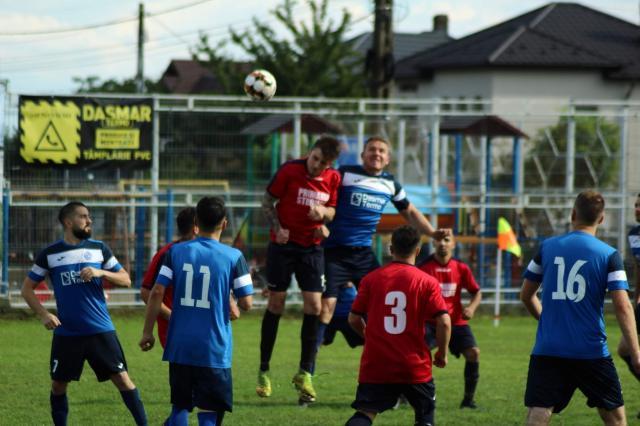 Juniorul Salcea s-a calificat la pas in turul secund al Cupei Romaniei. Foto Gabriel Mihai.