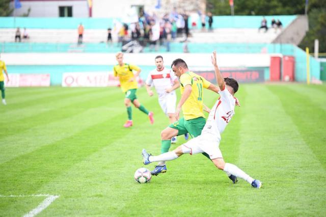 Căinari a marcat golul decisiv pentru Foresta. Foto - Facebook - Fotograful Sportiv