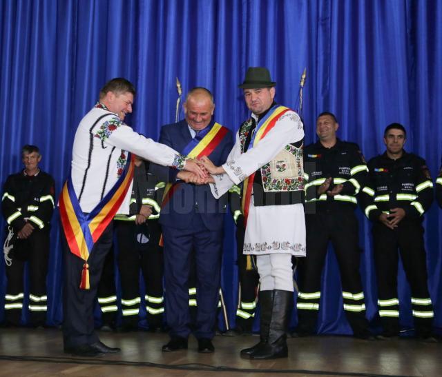 Primarii din Mitocu Dragomirnei, Adâncata și Hănțești au semnat un protocol de colaborare pentru situații de urgență