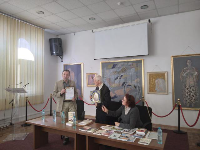 Prof. dr. Ilie Popescu, președintele Societății regionale „Golgota”, a conferențiat la Biblioteca Bucovinei