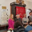 Comemorarea Holocaustului printr-o lectie de istorie la sinagogă