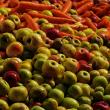 Sucuri naturale delicioase, produse din fructele şi legumele clienţilor, la Grande Bucovina