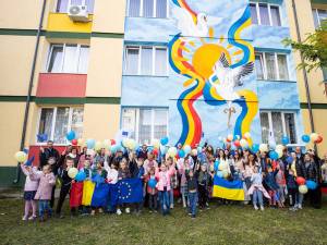 “Păsările voinței și ale libertății” - cea mai mare lucrare de artă murală din Suceava - Mesaj pentru Ucraina