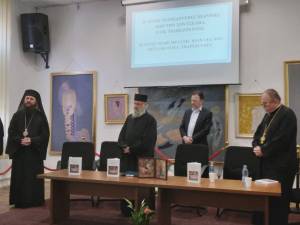 O carte de mare folos duhovnicesc, semnată de arhimandritul Grichentie Natu, lansată la Biblioteca Bucovinei