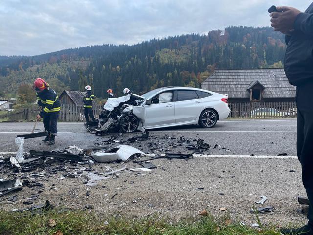 Accident grav, cu patru răniți, la Vatra Dornei